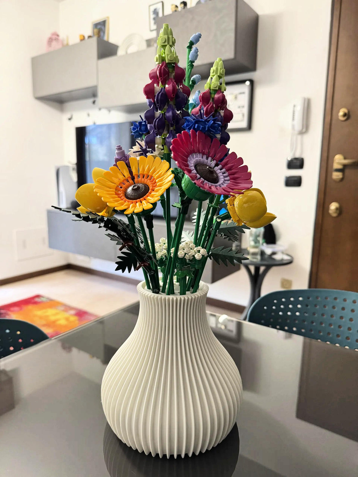 3D Printed Vase for LEGO® Flowers: Ribbed Modern Display
