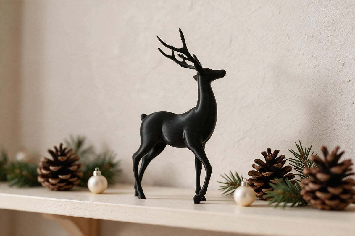 Minimalist Reindeer Sculpture | Elegant 3D Printed Christmas Decor, Holiday Gift